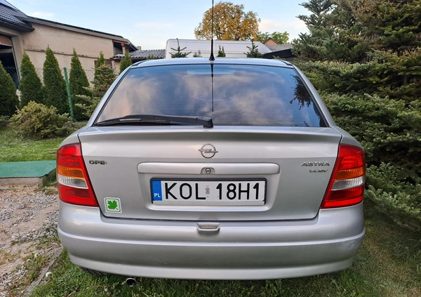 Opel Astra cena 3500 przebieg: 317633, rok produkcji 1999 z Brzeziny małe 211